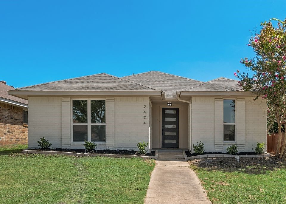 1st image of 2404 Ridgestone Dr