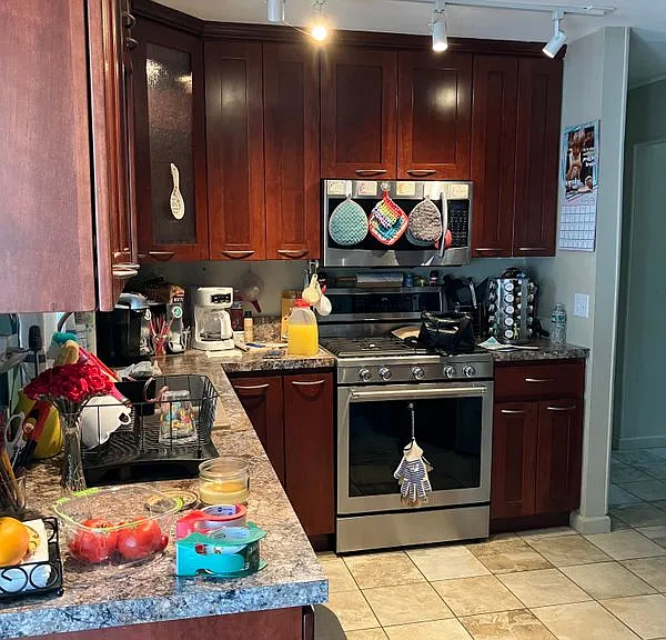 27 Marvin Dr — Photo 15