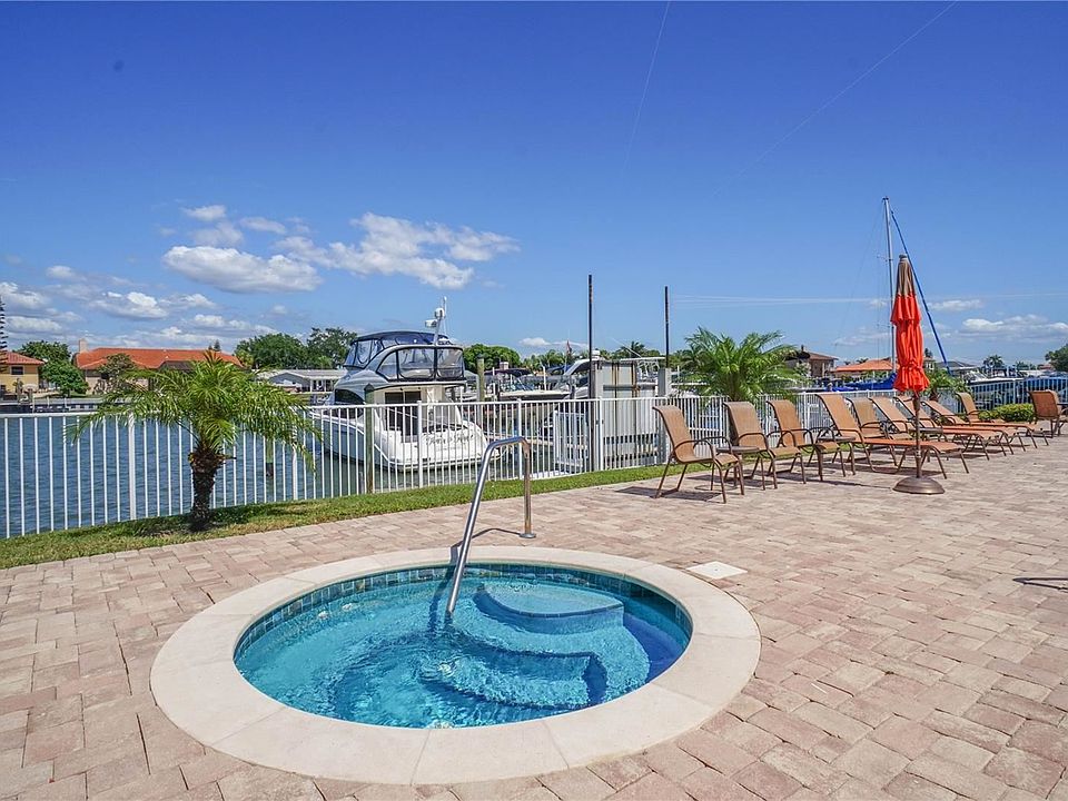 1st image of 223 Island Way #2F