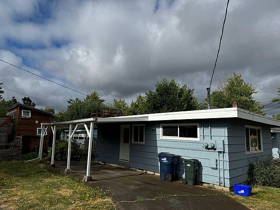 2nd image of 824 E 28th Ave #0