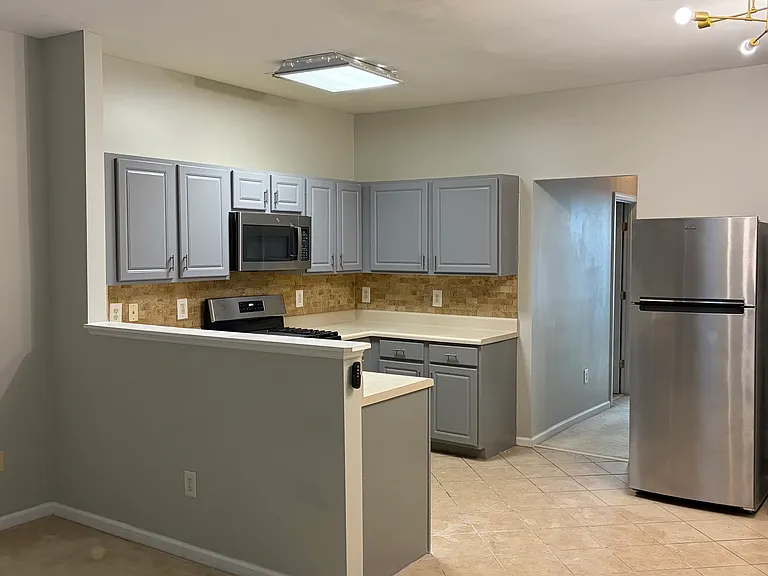 3266 Mill Springs Cir — Photo 5