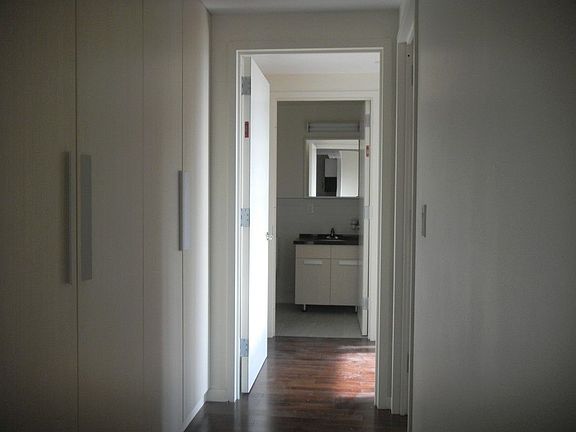 4th image of 573 W 161st St #6-B