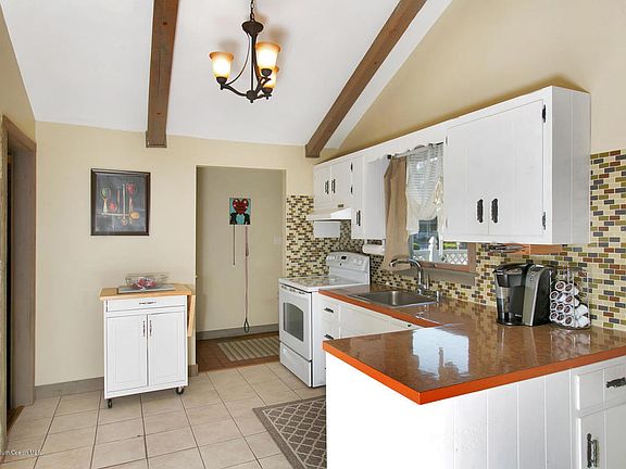 5th image of 560 Lanlac Dr