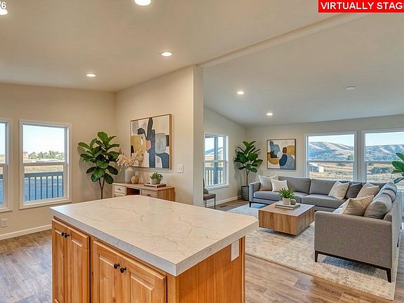 5th image of 955 High Prairie Rd