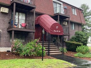 17 Erick Rd APT 25, Mansfield, MA 02048