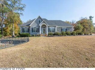 136 Hurdle Ln, Raeford, NC 28376