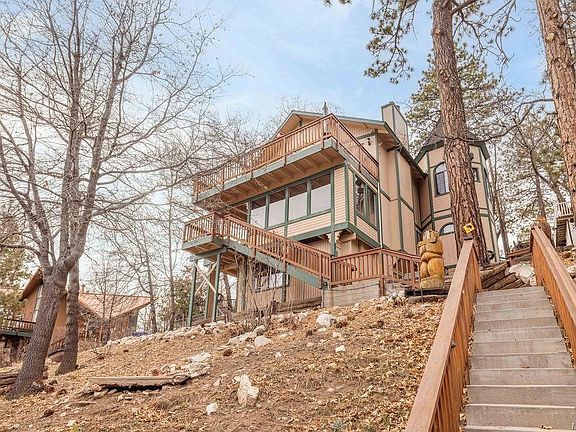 3rd image of 1179 Ridge Rd