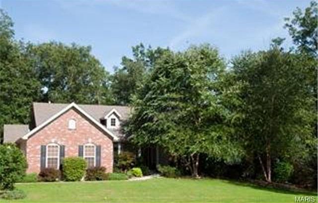 1st image of 612 Wood Briar Dr
