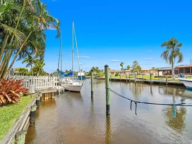 1744 SW Boatswain Pl — Photo 27