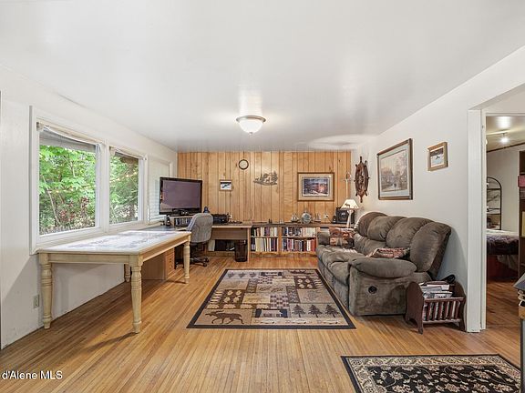 5th image of 8993 W Twin Lakes Rd
