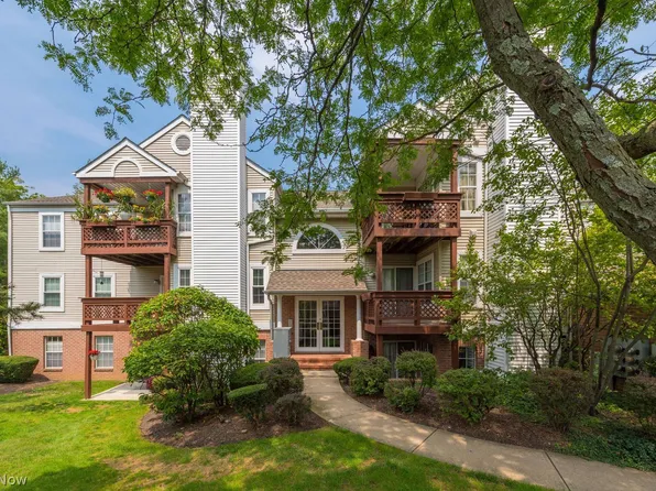 648 Brick Mill Run #A1, Westlake, OH 44145