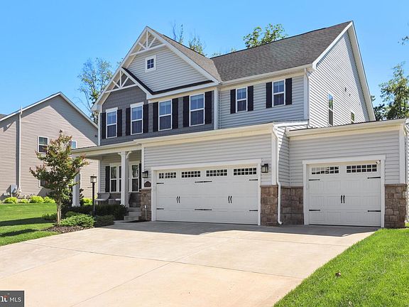 3rd image of 15179 Haymarket Landing Dr
