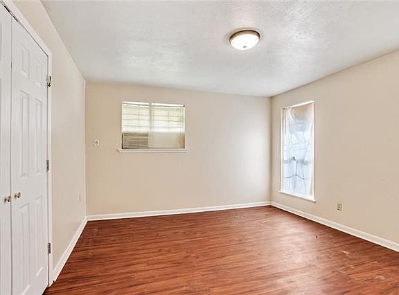 4th image of 1612 Giuffrias Ave