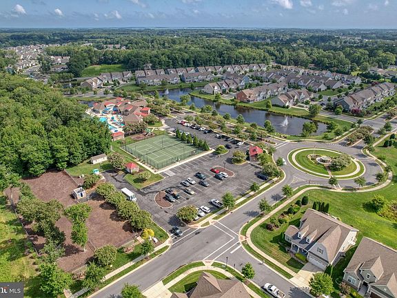 4th image of 30195 Brandywine Dr