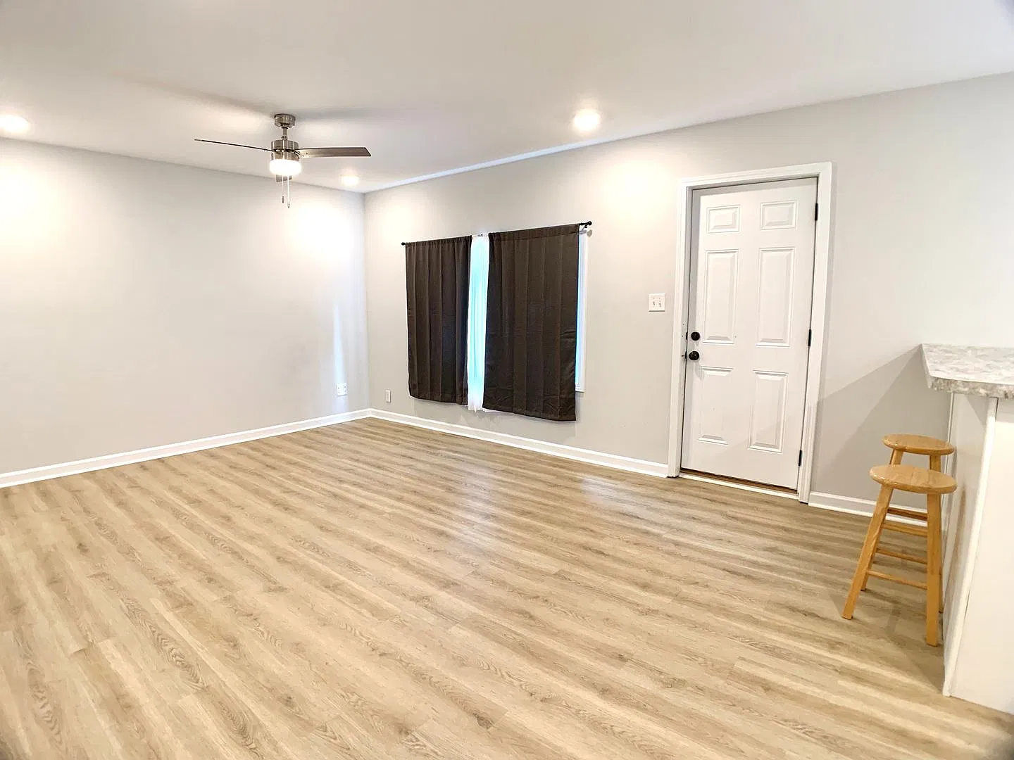 1624 Golf Club Ln — Photo 4