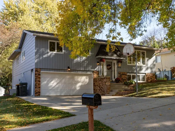 3002 7th Ave NW, Rochester, MN 55901