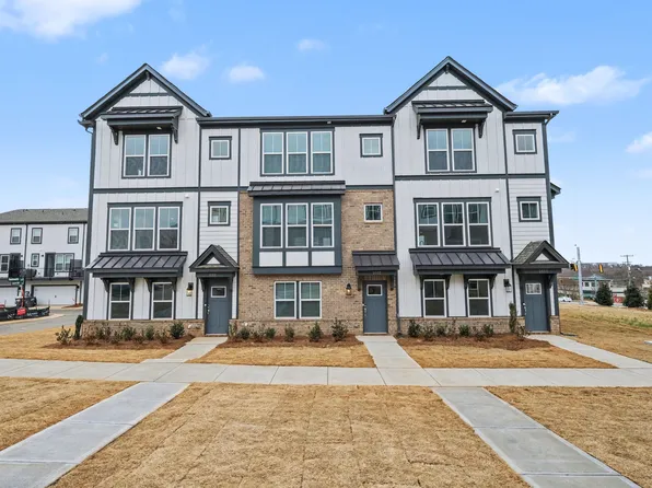 2007 Hawksworth Ln, Charlotte, NC 28262
