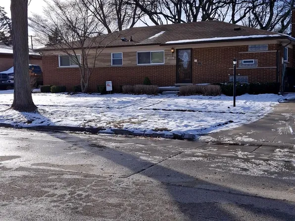 14421 Alexander St, Livonia, MI 48154