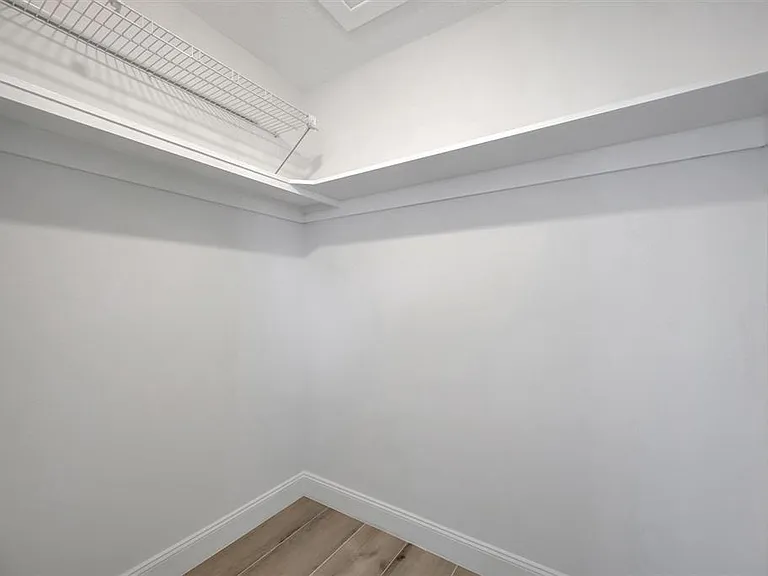 9819 Hernando Ct #29-A — Photo 36