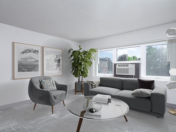 3rd image of 585 Winter St NE #139