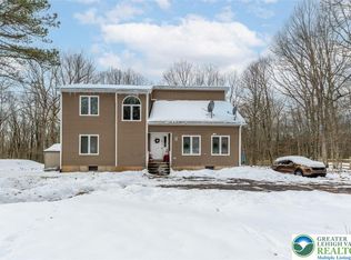219 Mountain View Dr, Jim Thorpe, PA 18229
