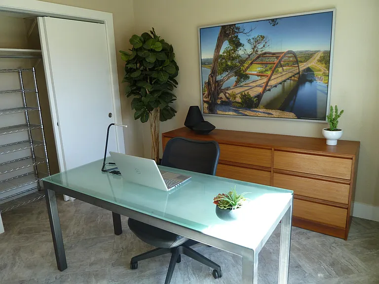 6802 La Salle Dr — Photo 26