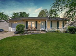 1349 Half Moon Dr, O'Fallon, MO 63366