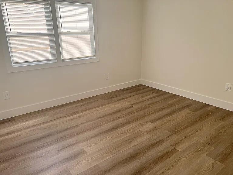 340 Washington Ave #1 — Photo 8