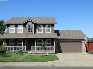 3082 Melanie Ln, Eugene, OR 97404