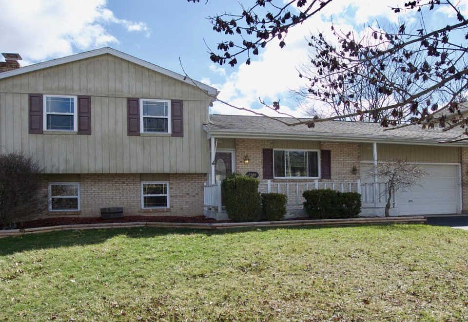1st image of 2389 Clover Blossom Ct