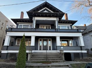 1325 SE 17th Ave APT 4, Portland, OR 97214