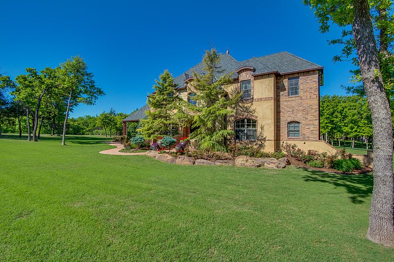 2nd image of 11301 Countryside Ct