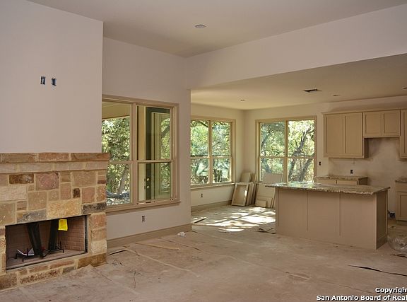 2nd image of 1283 Marlys Ave