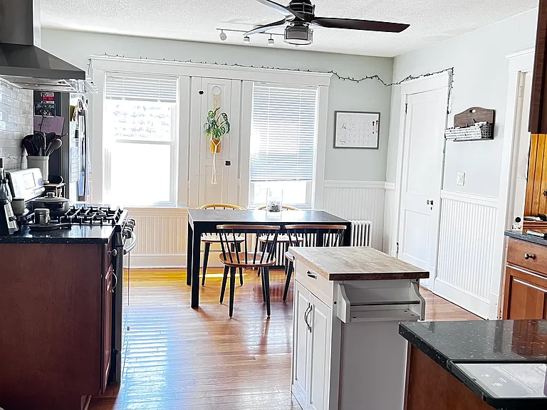 56 Alden St — Photo 18