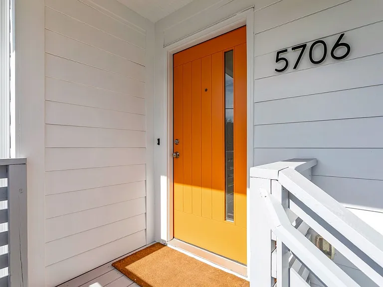 5706 Burgess Ave — Photo 2