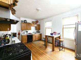 17 Buckingham St #1A, Somerville, MA 02143
