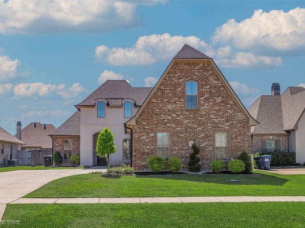 305 Cameron Cir, Benton, LA 71006