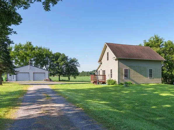 1400 E Babit Avenue, Gilman, WI 54433