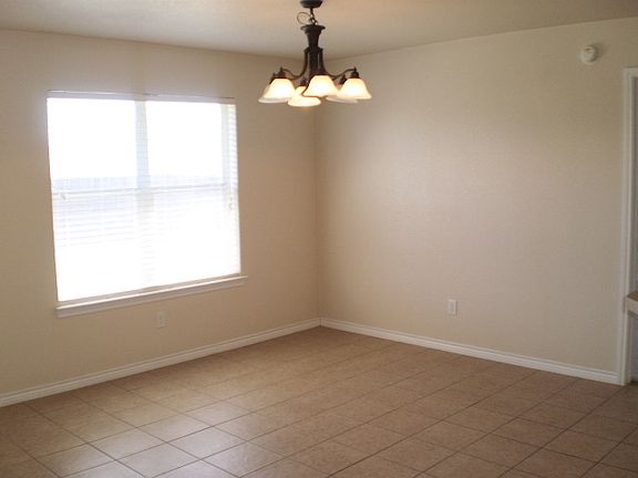 5th image of 2406 Jake Dr