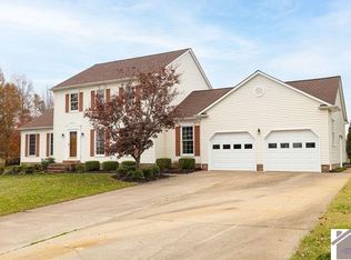 237 Highland Club Est, Mayfield, KY 42066
