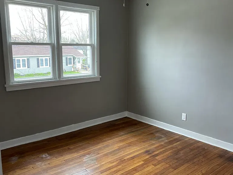 139 Ridgewood Cir — Photo 8