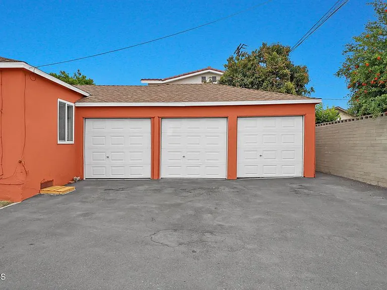 438 S Fremont Ave #A — Photo 16