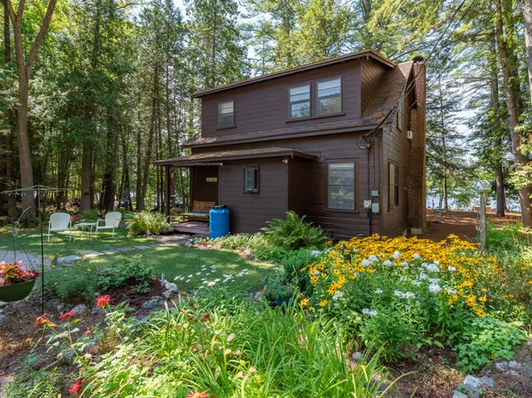 24 Chickadee Way, Norway, ME 04268