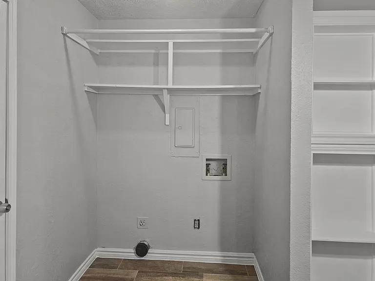 701 Idlewilde Dr — Photo 9