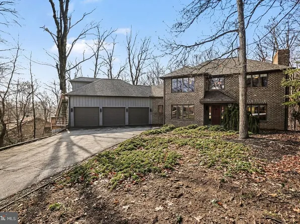 4712 Great Oak Ln, Harrisburg, PA 17110