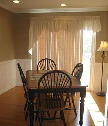 4th image of 2974 Hodle Ave