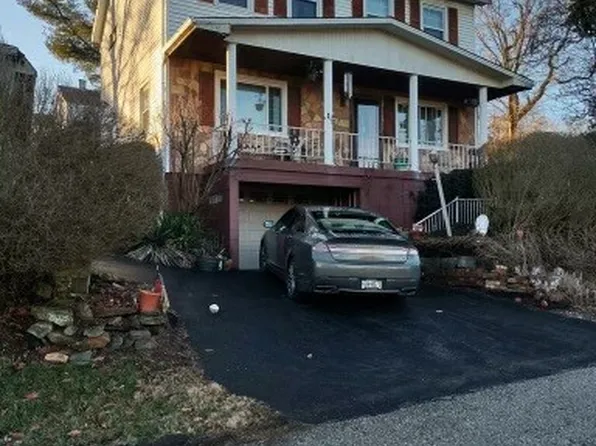 269 Maple St, Rillton, PA 15678