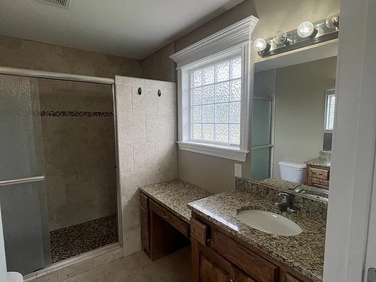 455 Ash Ct — Photo 12