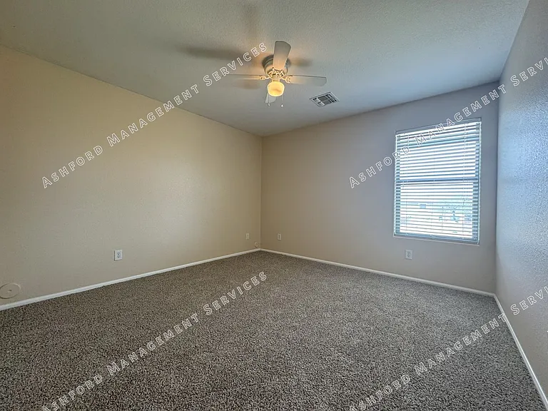 8303 S 47th Ln — Photo 33
