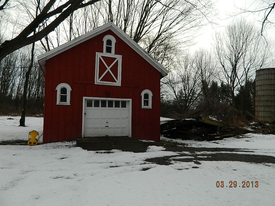 2nd image of S2751 Four Rod Rd